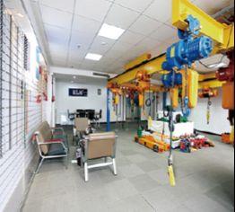 electric  chain hoist safety2232.jpg